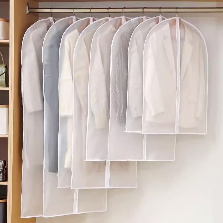 Quale materiale utilizzare per la tua borsa per abbigliamento per acquirente di borsa per abbigliamento B2B